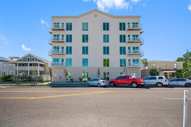 Foto del edificio - 644 3rd Ave S