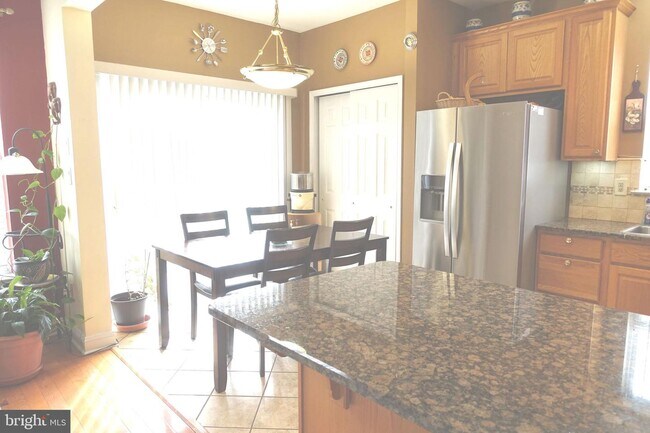 Foto del edificio - 3 Mt Airy Dr