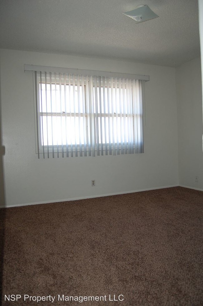 Building Photo - 2540 Palo Verde Blvd S