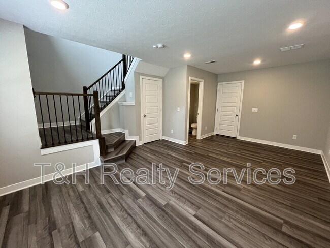 Building Photo - 13772 Janney Ln