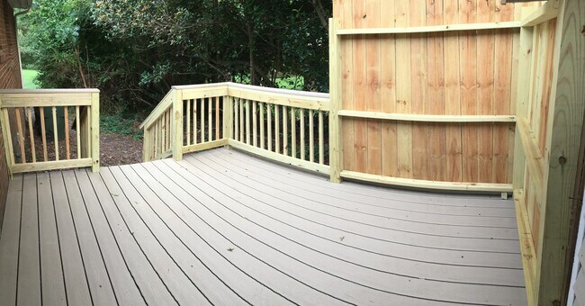 Foto del edificio - 6828 Ray Rd