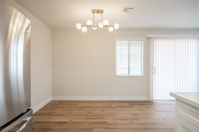 Building Photo - 3720 Snorkel Cir