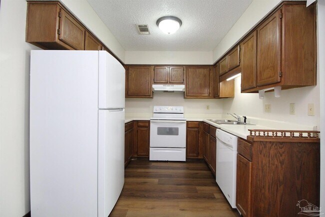 Foto del edificio - 1455 Acorn Ln