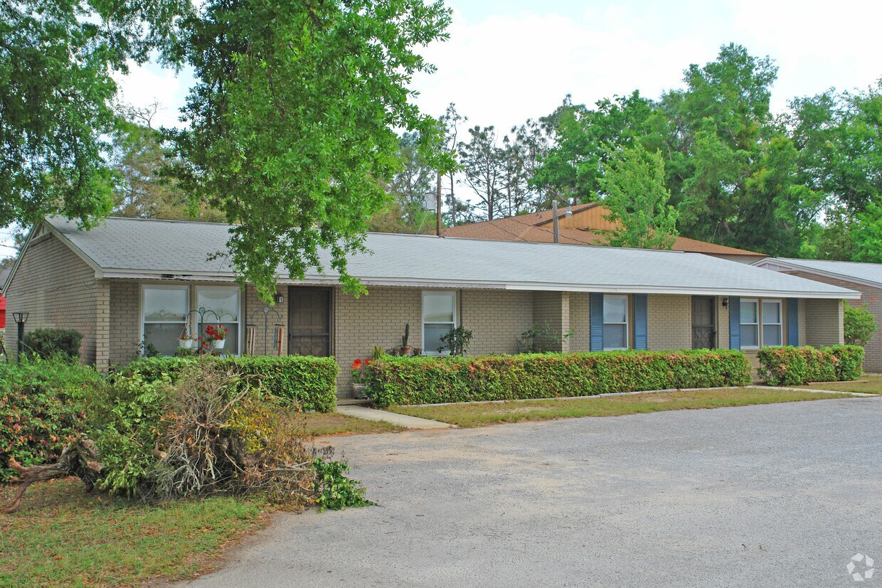 3651 Olive Rd, Pensacola, FL 32514 Apartments in Pensacola, FL