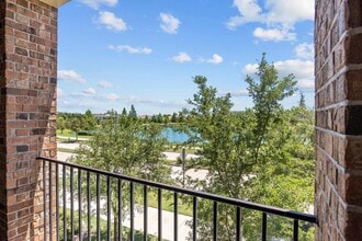 Building Photo - 726 Imperial Blvd Building Photo - 726 Imperial Blvd