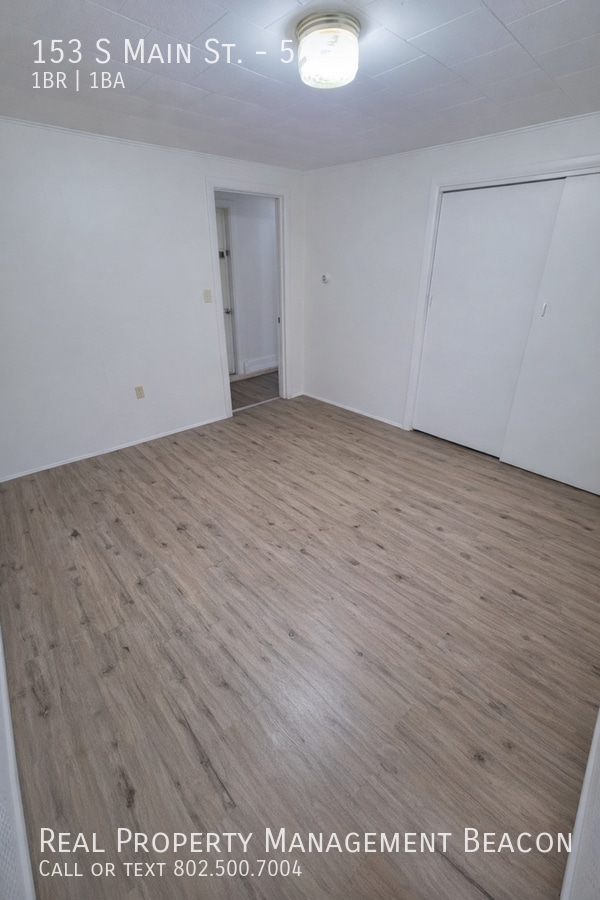 Building Photo - 153 S Main St