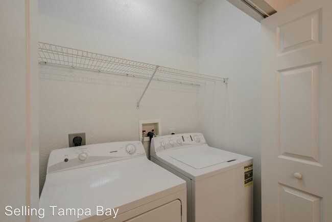 Building Photo - 4309 BAYSIDE VILLAGE Dr