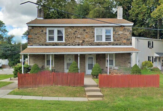 Building Photo - 359 W Elm St