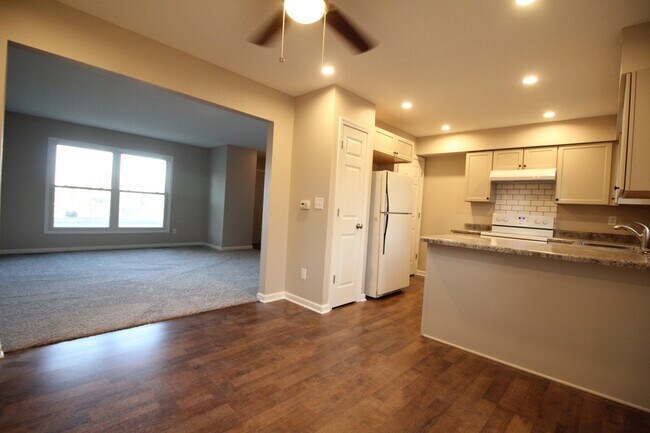 Foto del edificio - 4926 Madison Ave