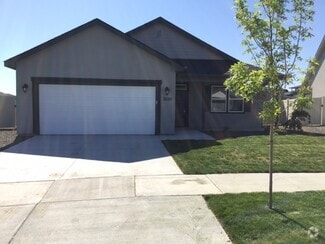 Building Photo - 3590 S Natural Wy