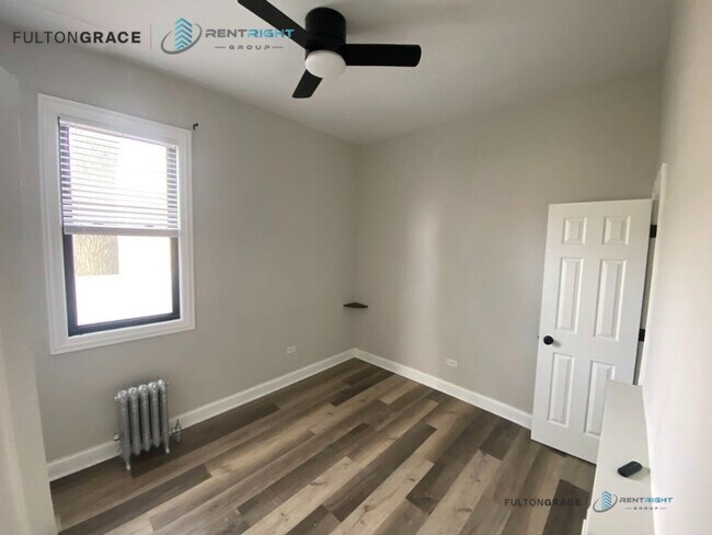 Foto del edificio - 2658 W Huron St