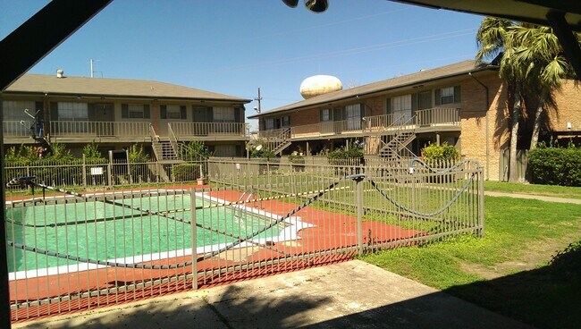 Foto del edificio - 1410 Morgan Blvd