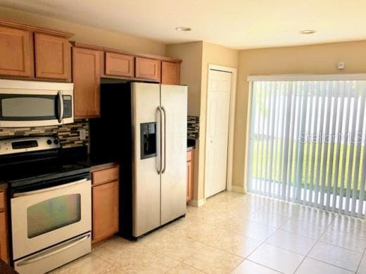 Building Photo - 8220 Midnight Sun Ct