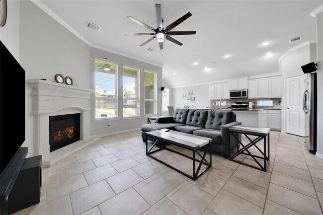 Building Photo - 21283 Lily Springs Dr
