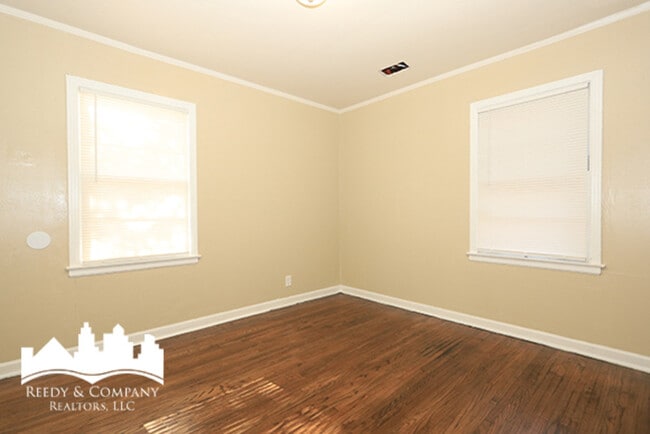Foto del edificio - 3702 Norris Ave