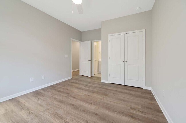 Foto del edificio - 3/3 Townhome beside Centennial Campus & Cl...