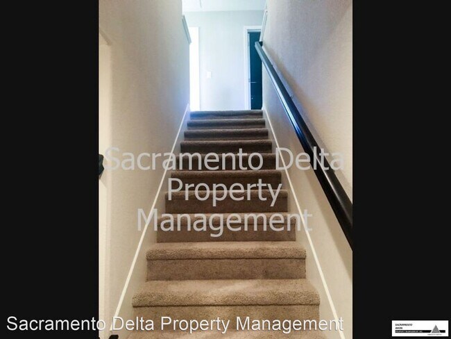 Foto del edificio - 4 br, 2.5 bath House - 11 Weather Vane Place