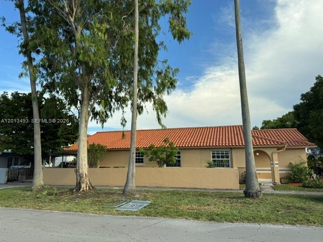Building Photo - 7599 W 4th Ct