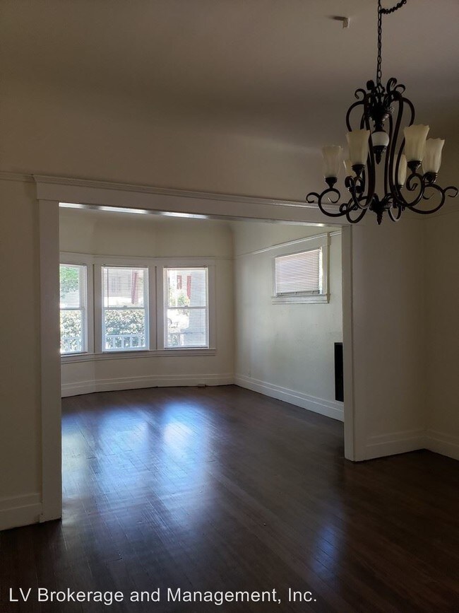 Foto del edificio - 3 br, 2 bath House - 804 Loma Vista Drive