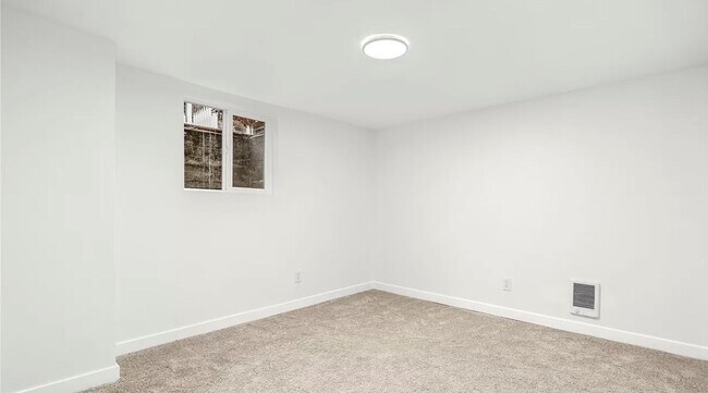 Foto del edificio - 804/806 S Marion Ave