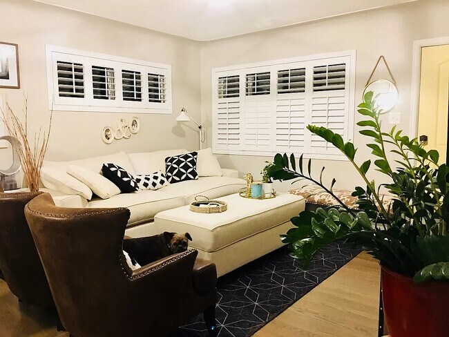 Foto del edificio - 3520 Elm St