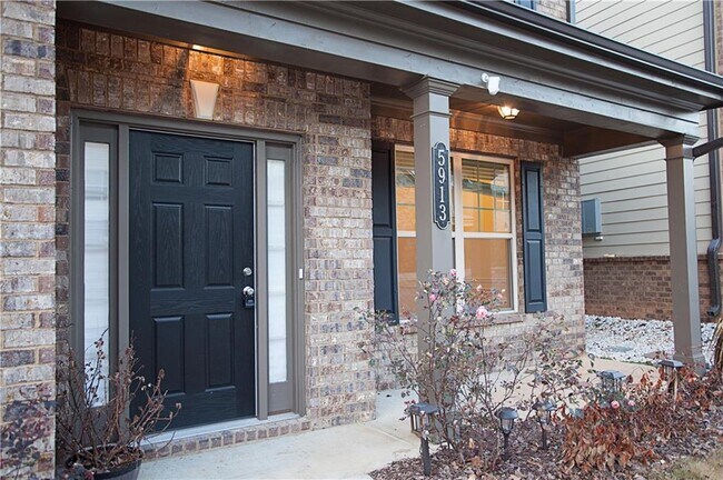 Building Photo - 5913 Krim Dr