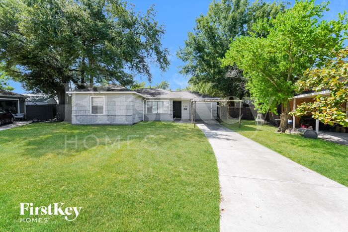 Foto principal - 710 Canary Cir