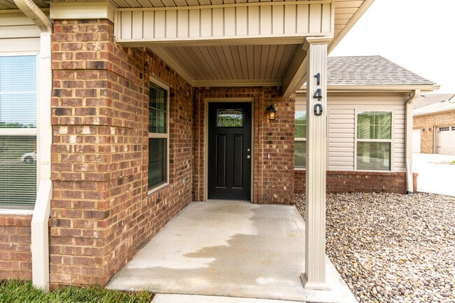 Building Photo - 140 Garden Gate Dr