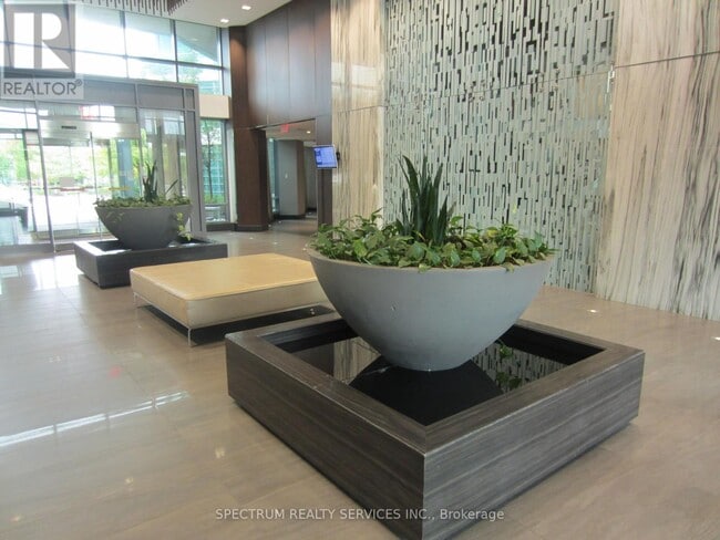 Building Photo - 205 Sherway Gardens Rd