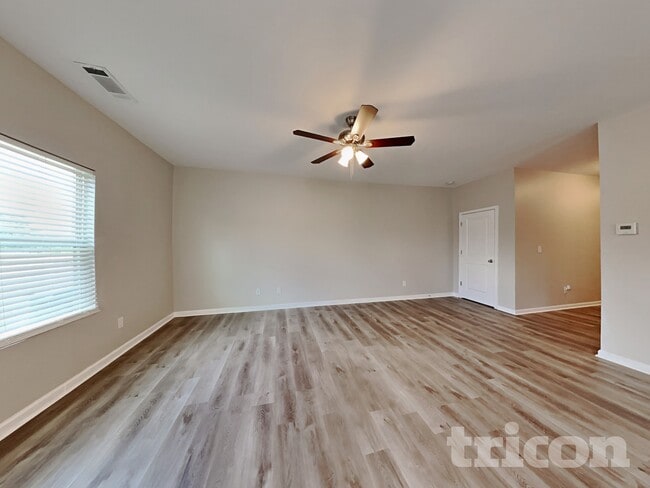 Foto del edificio - 324 Merigold Way