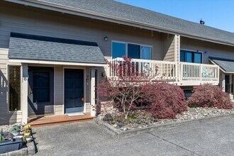 Building Photo - 1310 River Rd