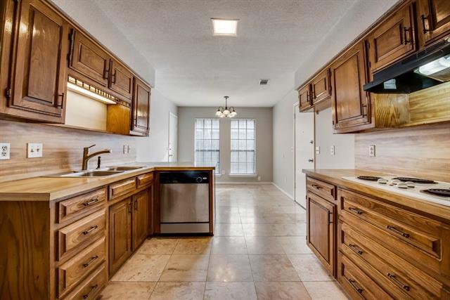 Building Photo - 3409 San Mateo Dr