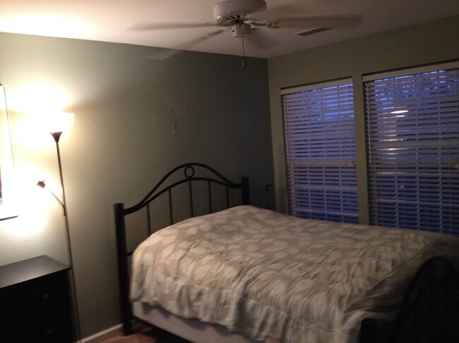 Foto del edificio - 4411 Silverbrook Ln