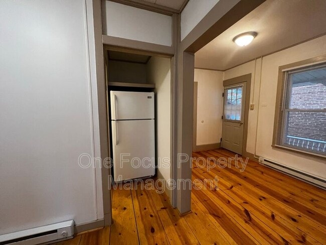 Foto del edificio - 525 W Church St