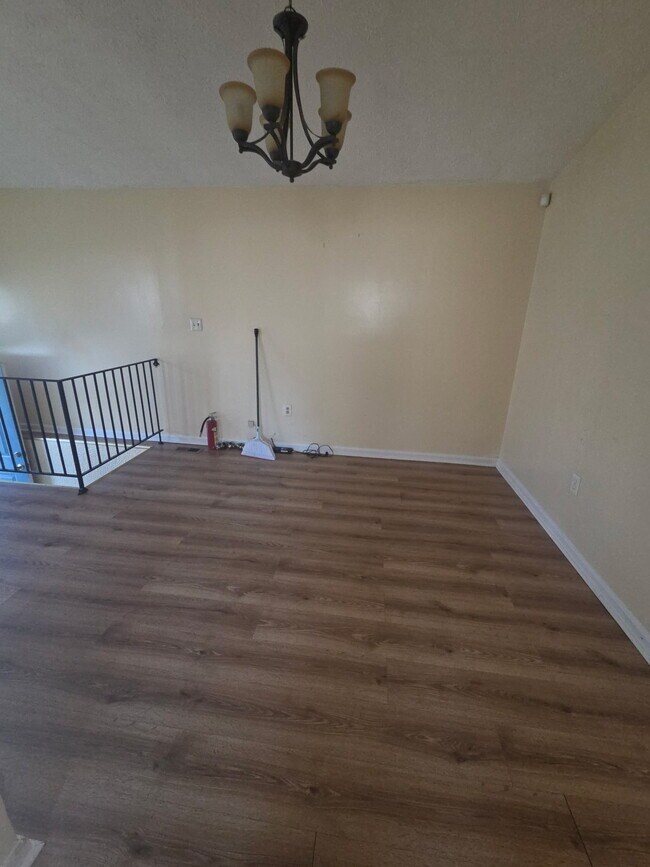 Foto del edificio - 5425 Sheriff Rd