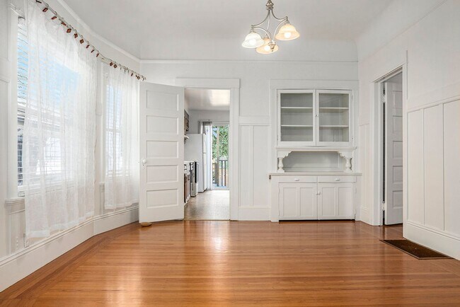 Building Photo - 1614 Minturn St
