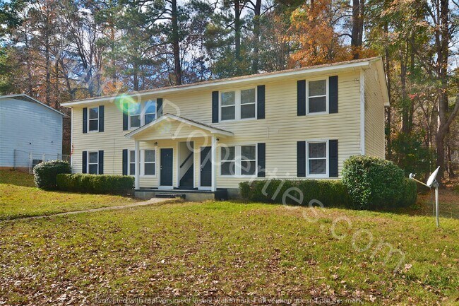Foto del edificio - 121 Beatty Downs Rd, Apt C, Columbia, SC 2...