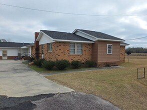 Building Photo - 1319 Bonner Ave