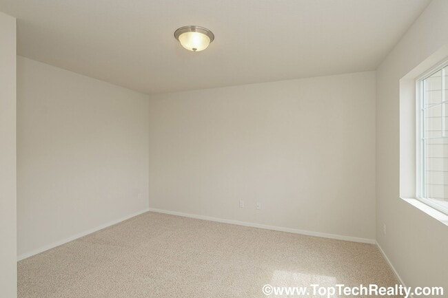Building Photo - Beautiful North Bethany 3BR 2.5BA Townhome! Great Location, A+Schools!