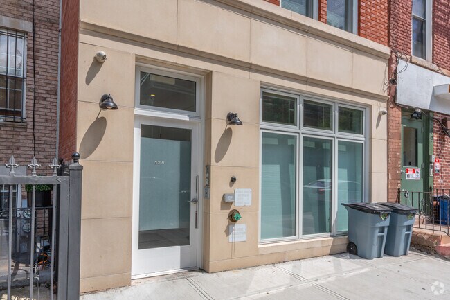 Entrance - 467 Tompkins Ave