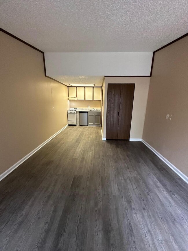Building Photo - 3705 Adkisson Dr NW