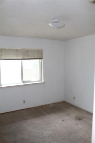Foto del edificio - 2207 Canterbury Ct
