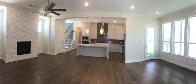 Building Photo - 6824 Royal View Dr