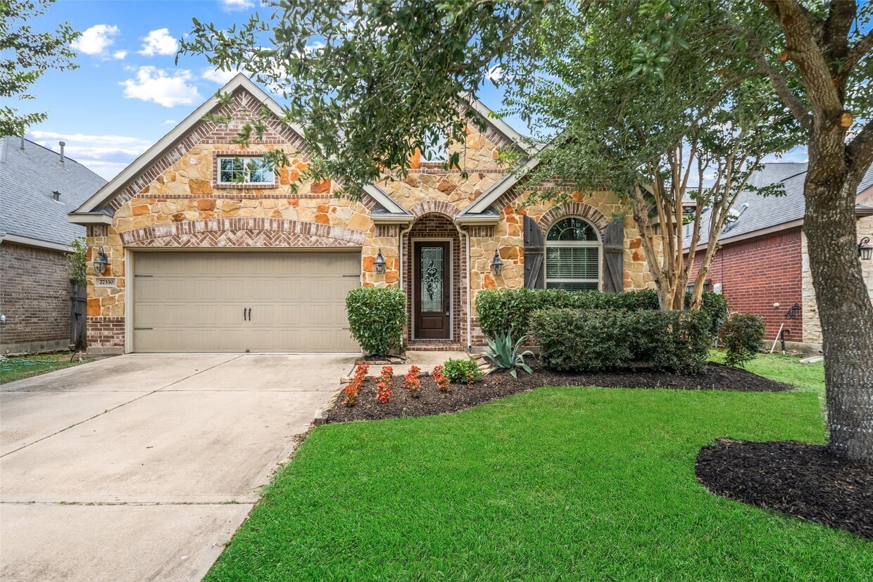 Primary Photo - 27330 Aspen Falls Ln