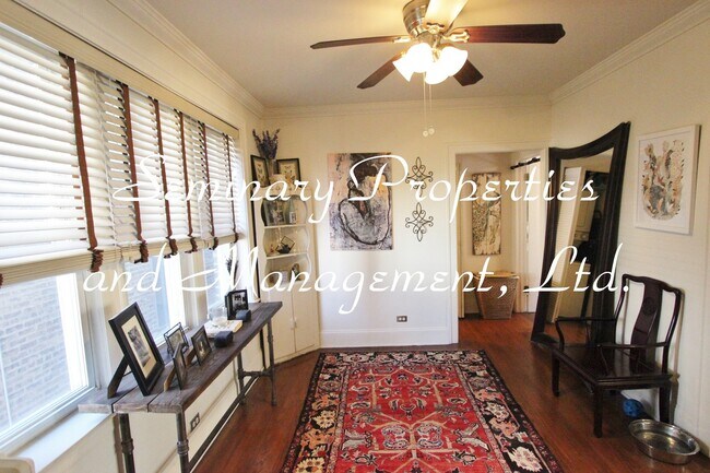 Foto del interior - 5826-28 N Ridge