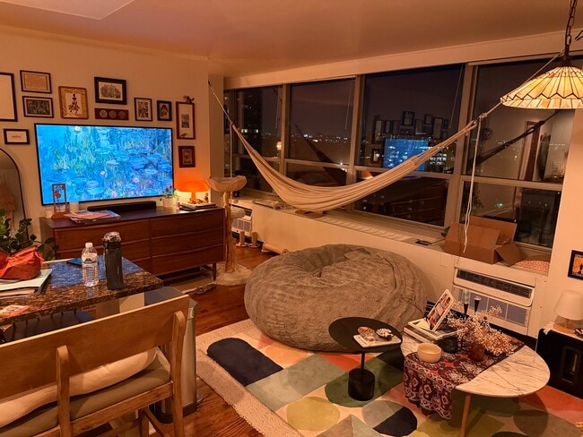 Foto del edificio - 3550 N Lake Shore Dr