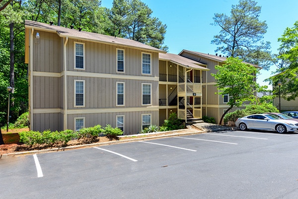 Linden Ridge Apartment Homes Stone Mountain, GA
