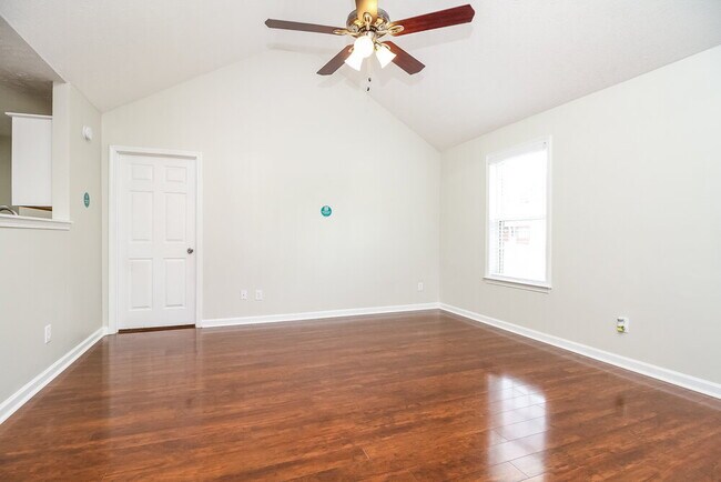 Foto del edificio - 615 Zellwood Dr