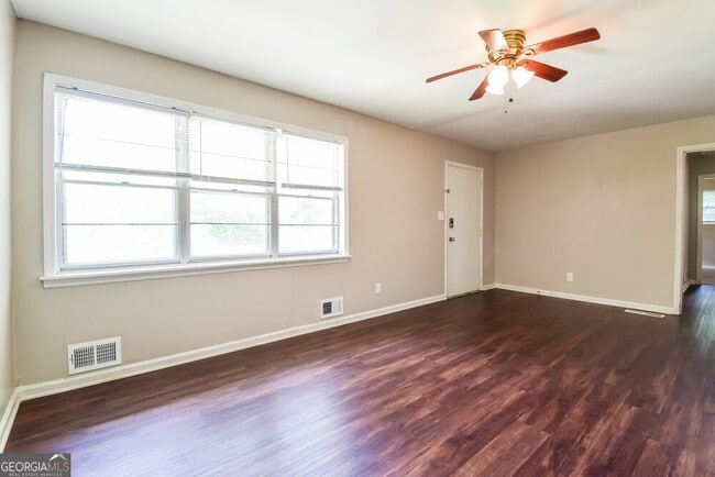 Building Photo - 4009 Castle St