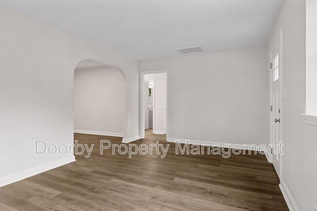 Foto del edificio - 1610 Parkway Dr
